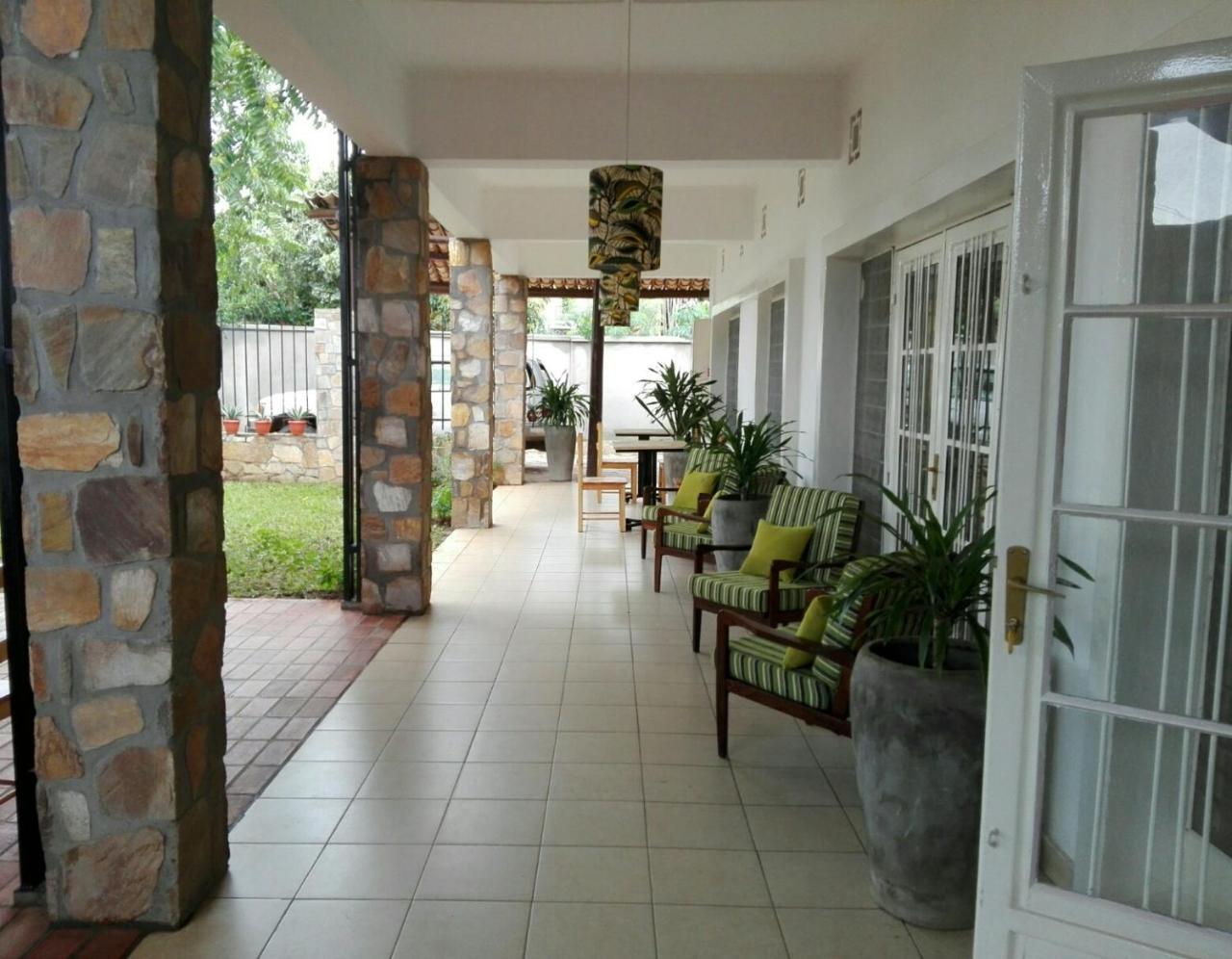 Urban Lodge Bujumbura Kültér fotó