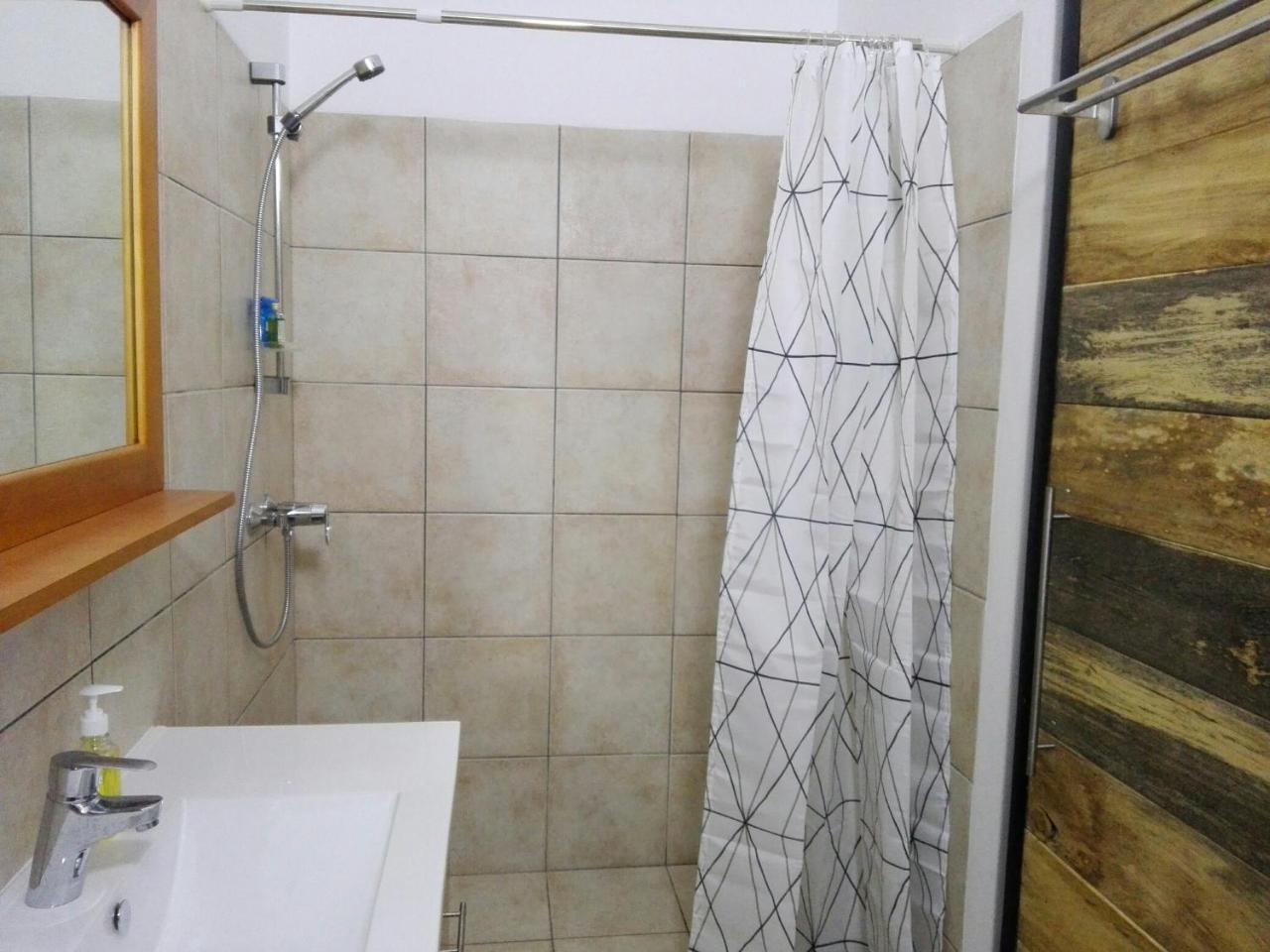Urban Lodge Bujumbura Kültér fotó