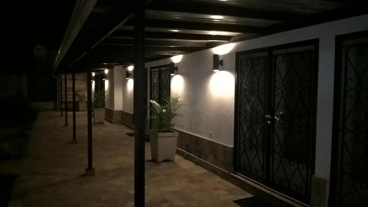 Urban Lodge Bujumbura Kültér fotó